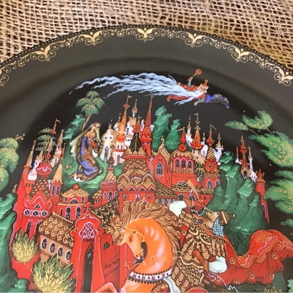 Vintage 1988 Russian Legends Fairy Tale porcelain plate. Plate #1 in the… - Picture 4 of 6